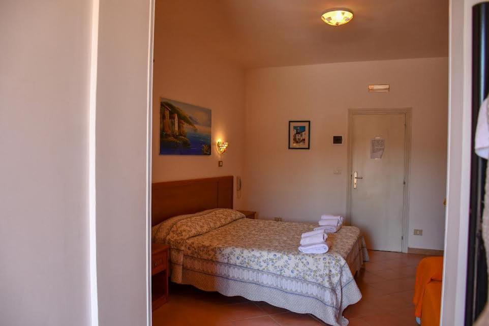 Vela Club Hotel & Appartamenti Rodi Garganico Eksteriør billede