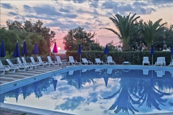 Vela Club Hotel & Appartamenti Rodi Garganico Eksteriør billede
